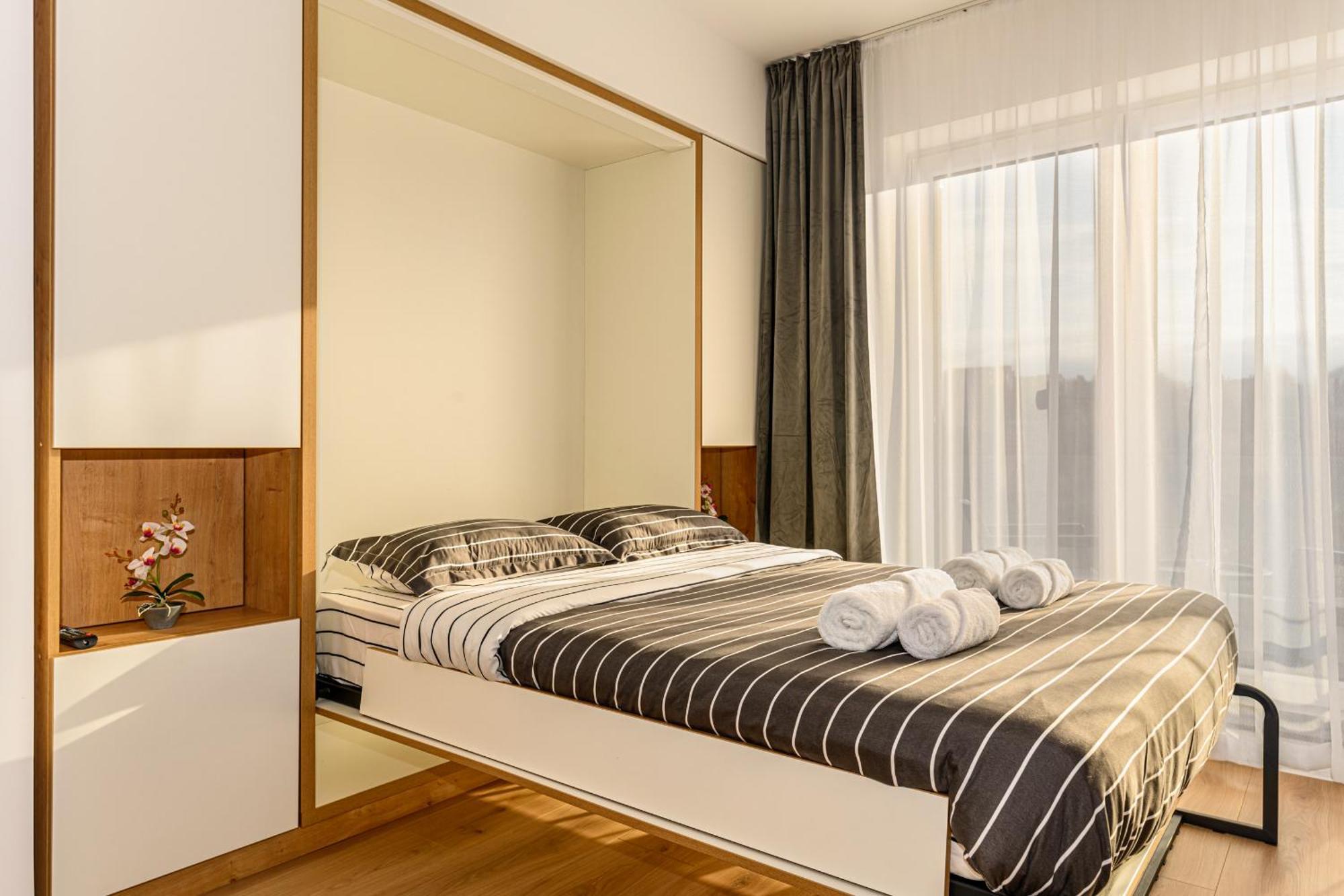 Luxury Landing Apartments Complex Qualis Braşov Eksteriør bilde