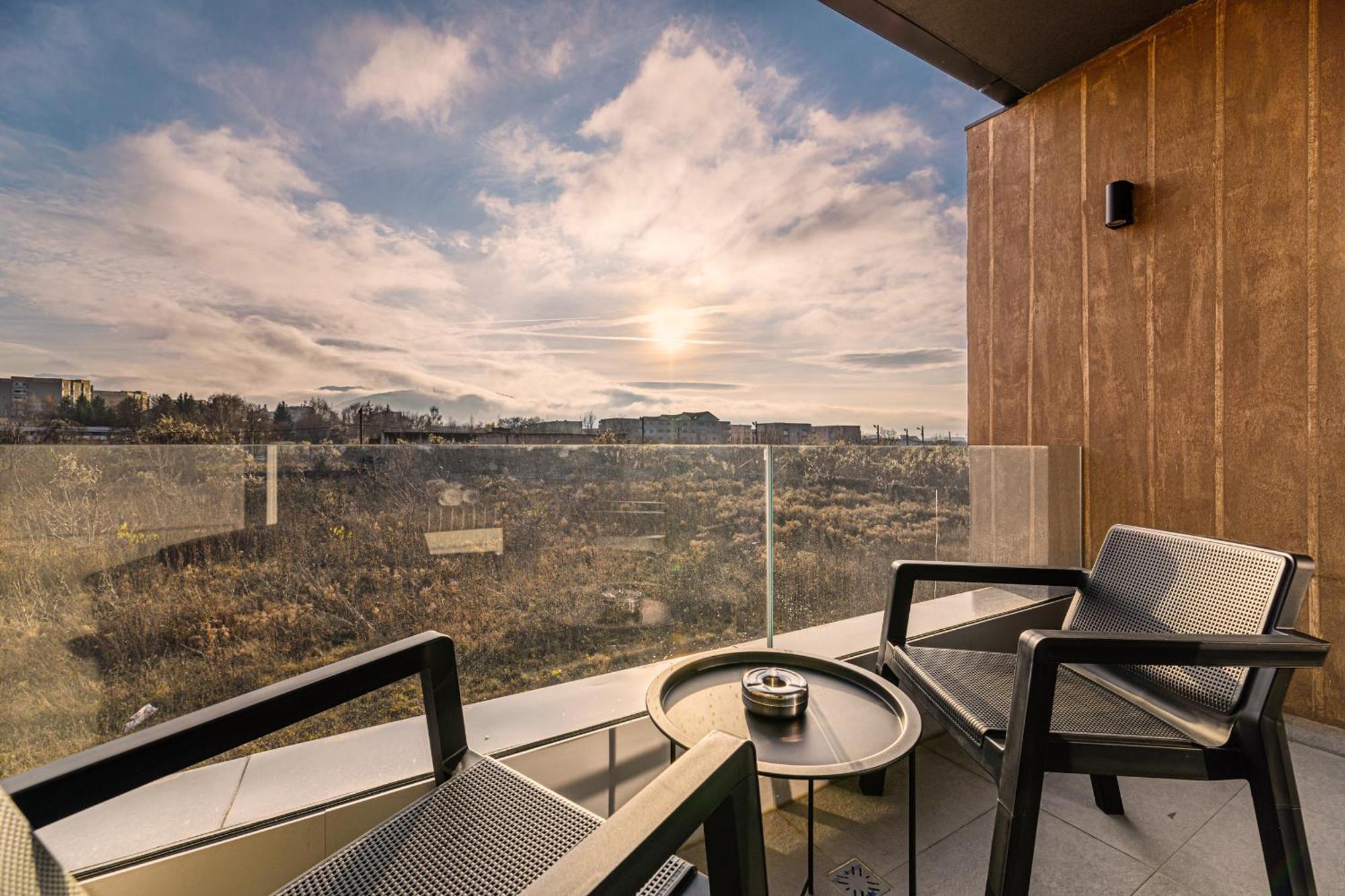 Luxury Landing Apartments Complex Qualis Braşov Eksteriør bilde