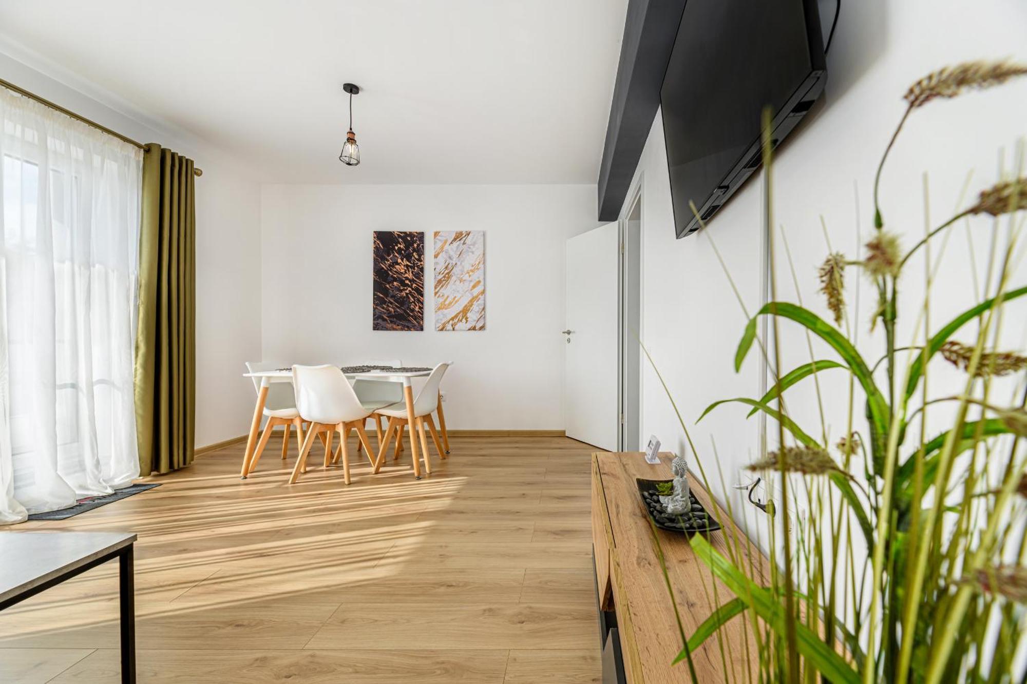 Luxury Landing Apartments Complex Qualis Braşov Eksteriør bilde